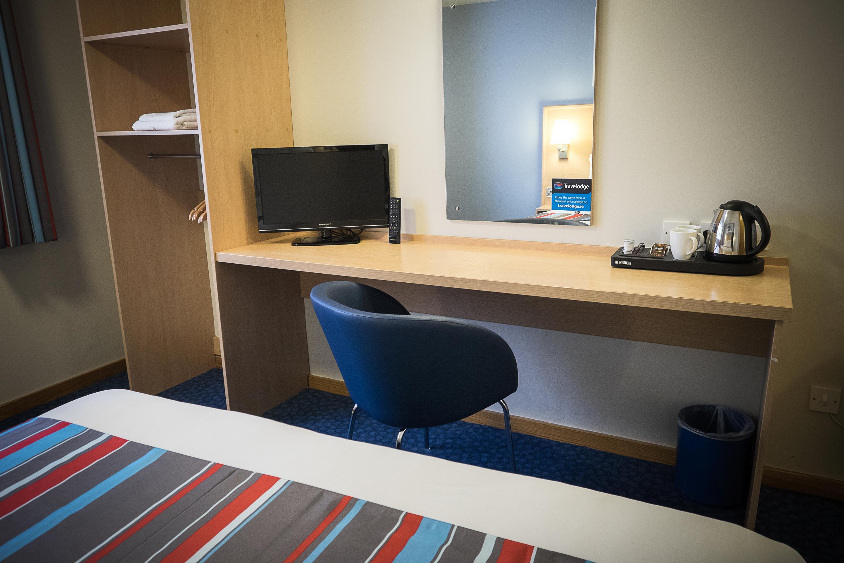 Travelodge Вотафорд Экстерьер фото
