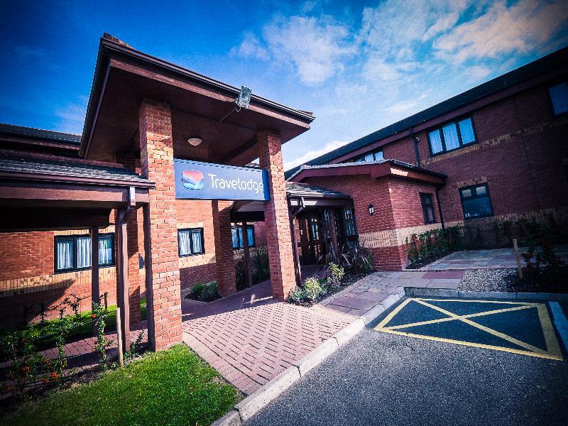 Travelodge Вотафорд Экстерьер фото